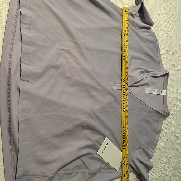 Lululemon Back In Action V-Neck Long-Sleeve Shirt (NWT) Lilac sz 8 - Picture 6 of 9